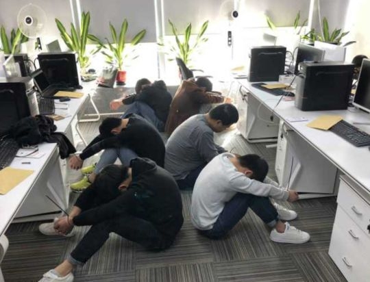 荫蒂被男人添的好舒服