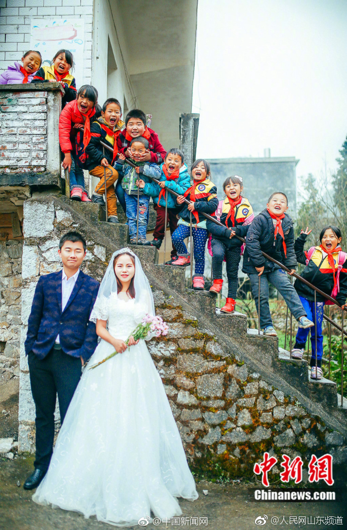 学生婚纱照_婚纱照风格