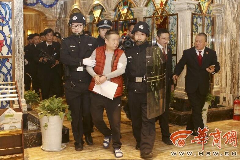 黄色片极情高潮的大肚子孕妇穆寺林