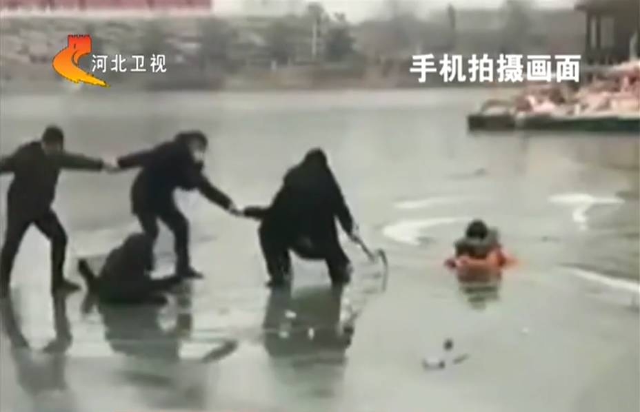 黄色免费在线视频