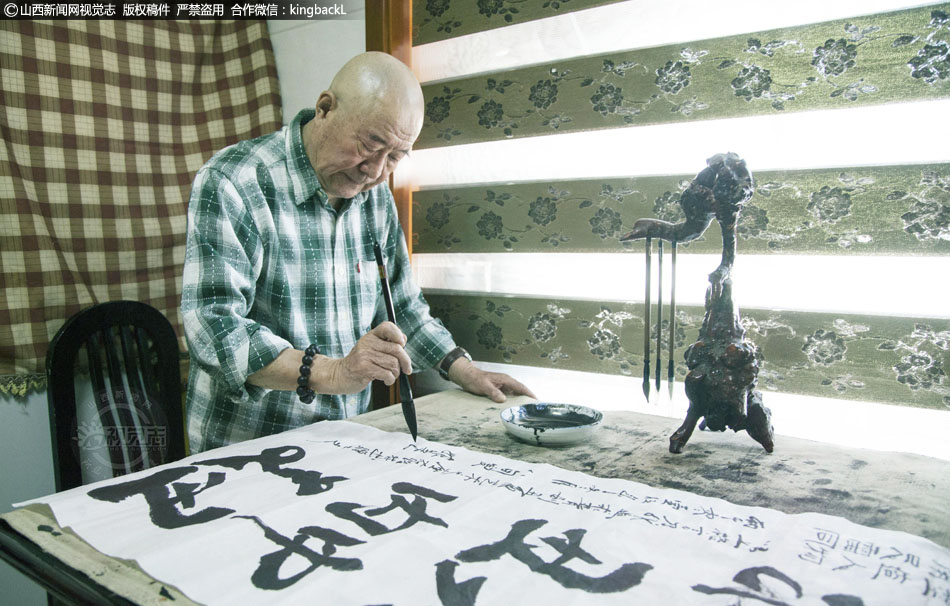 稚嫩10小男生互摸互吃