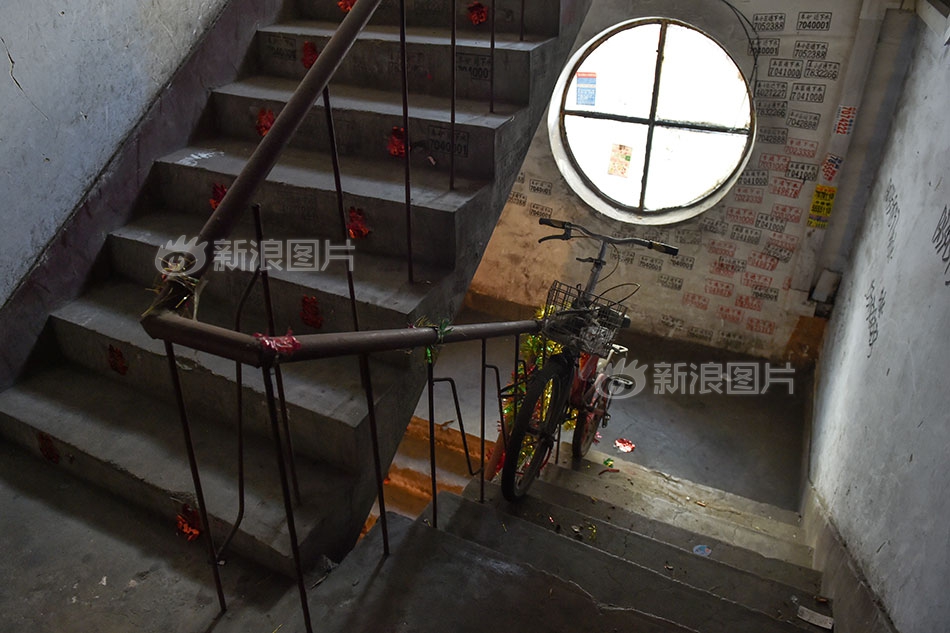 香港三级电影在线播放