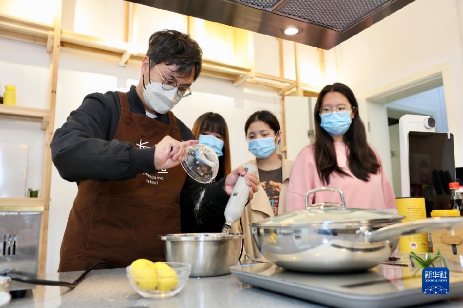 各种美女黄色视频图片