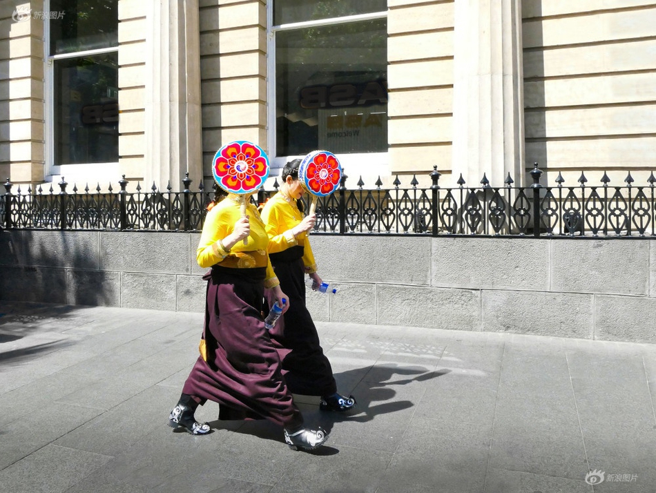 全裸家政婦