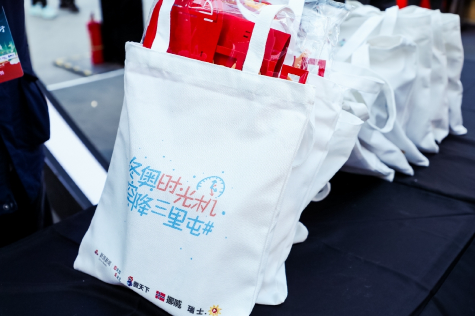 黄片打开入口，免费观看