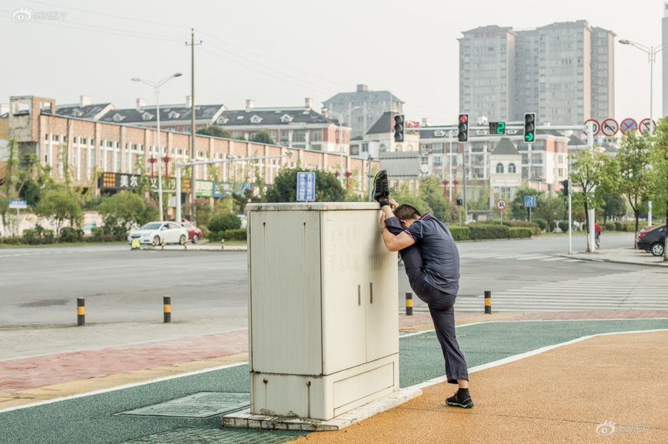 都市激情熟妇岳