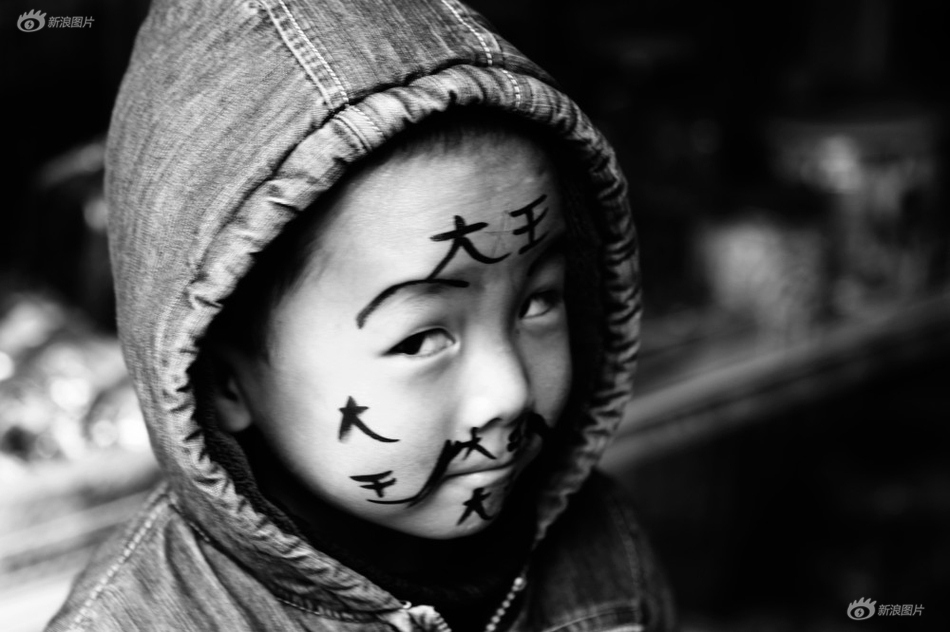 美女裸身内射