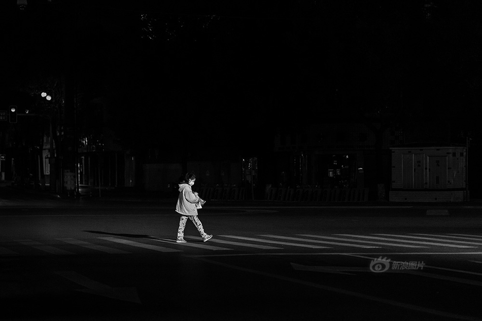 黄三级