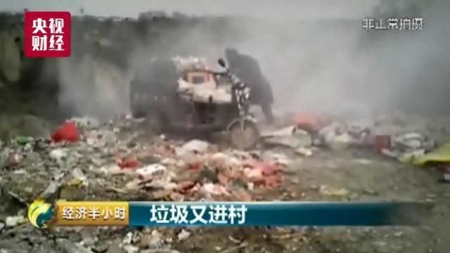 揉奶