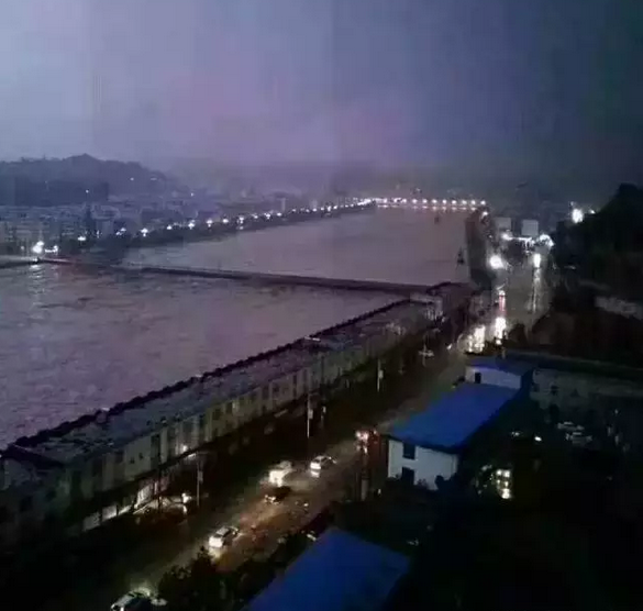 国产富婆一级全黄大片