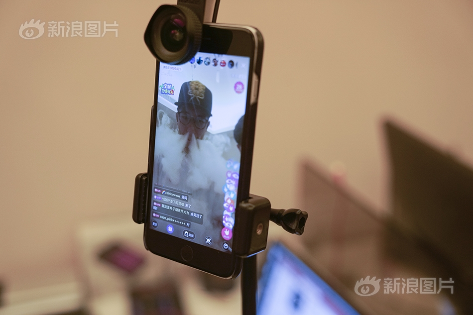透明泳衣
