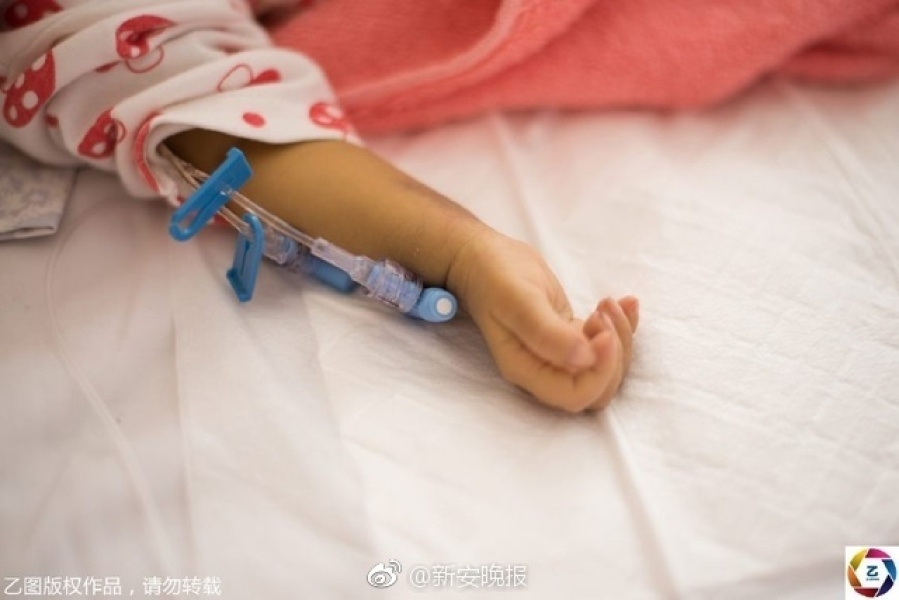 男生扒开 伸进