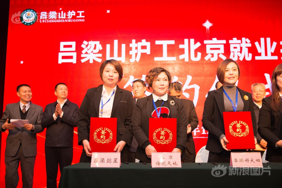 夫妻自拍色情片