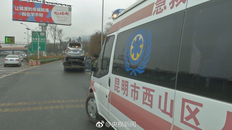 Ffee性Xx另类老妇Hd厨房