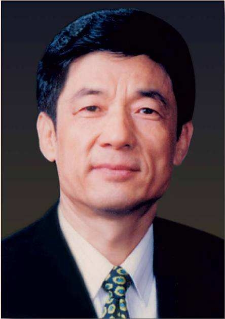 动漫美女被 羞羞动漫∴