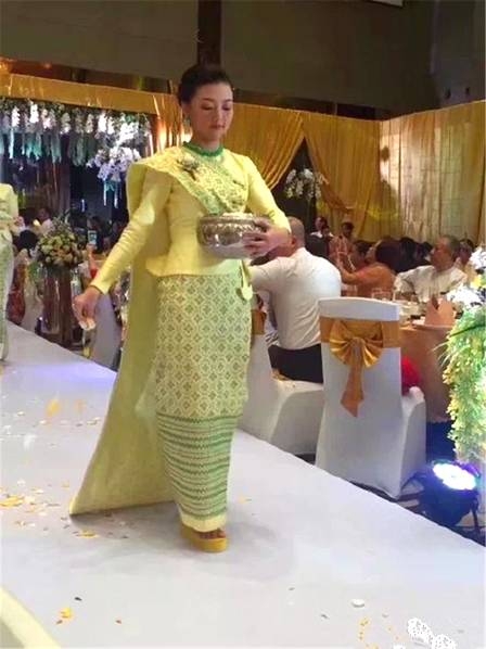 俄罗斯性Xxxxhd