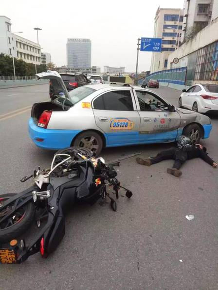 啊 用力 嗯 轻一点亲嘴