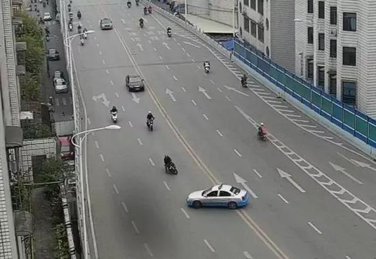 张津瑜9分35秒未删减版