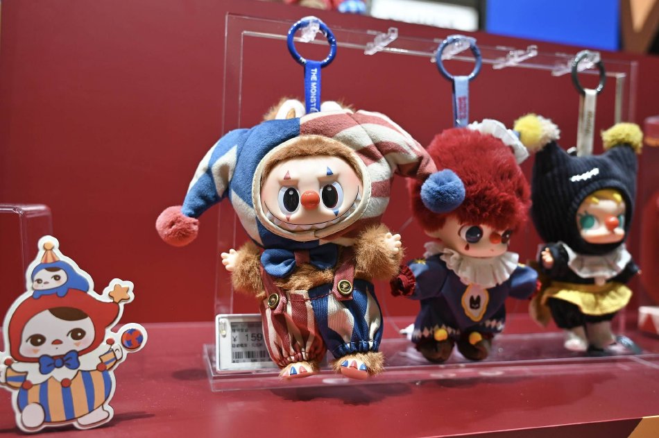 泡泡玛特产品系列大全图片 6e48-4cac9a833eb024a333ac867a1876d8cd.jpg