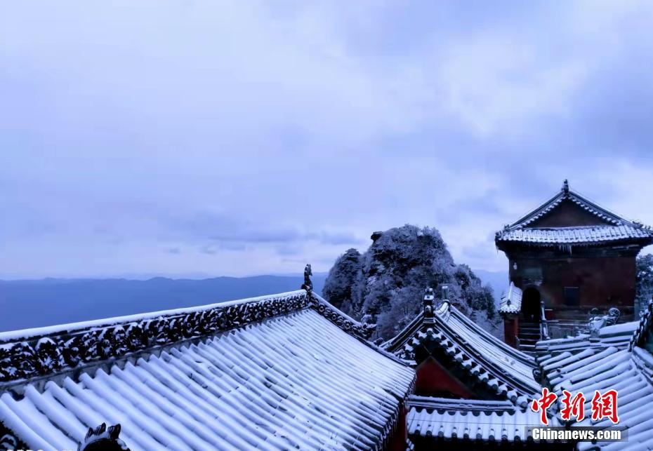 粉色苏州晶体