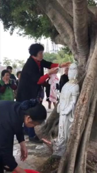四川少妇搡BBBBB搡BBB