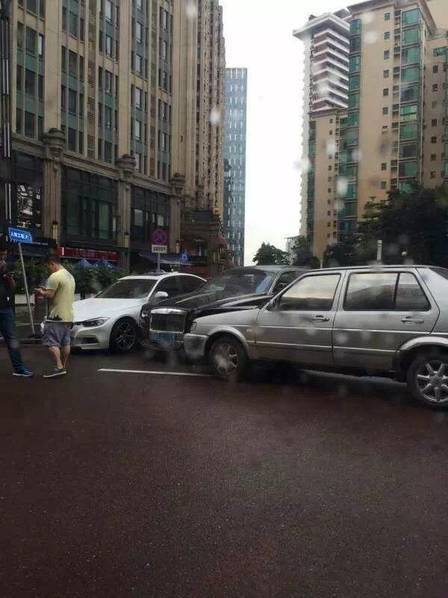 澳门黄色片