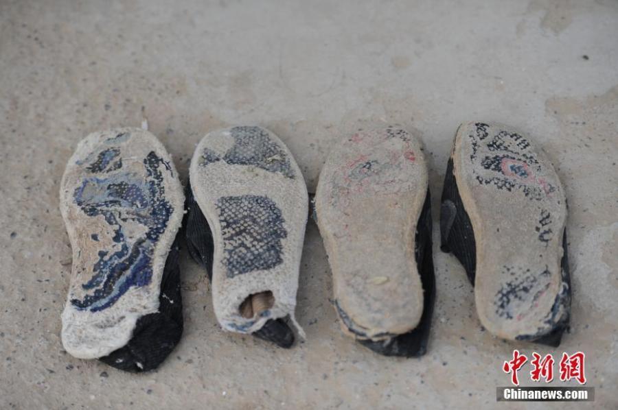 无码av秘 一区二区三区