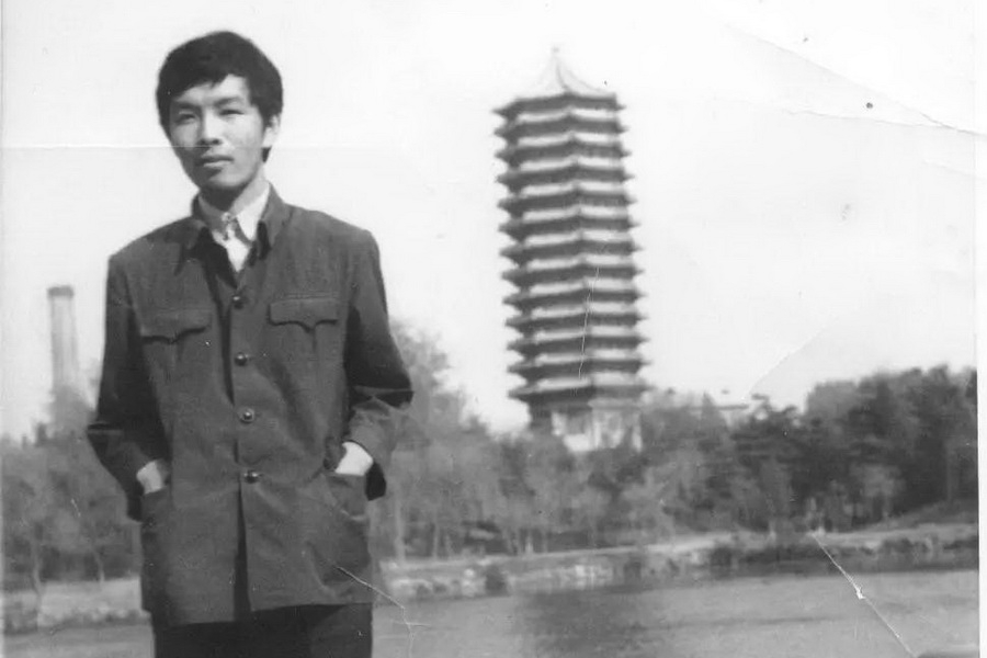 绅士ACE游戏安卓汉化像素风格