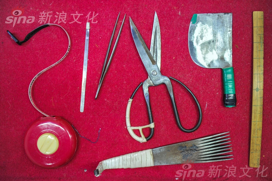 国产真实伦对白精彩脏话
