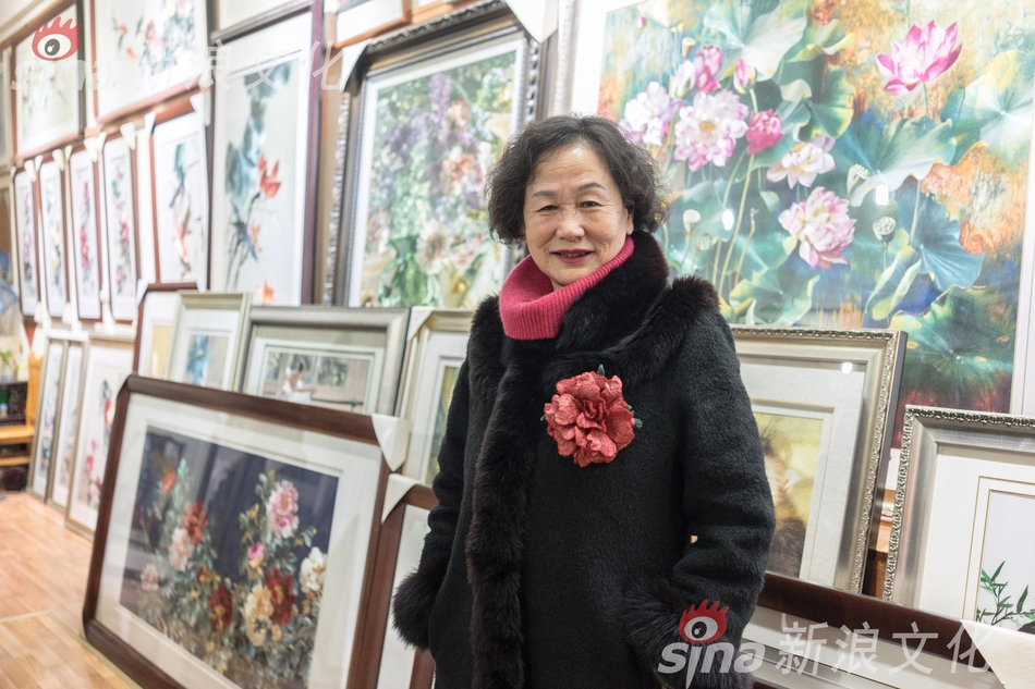 老师美女被 吸乳得到大胸动漫
