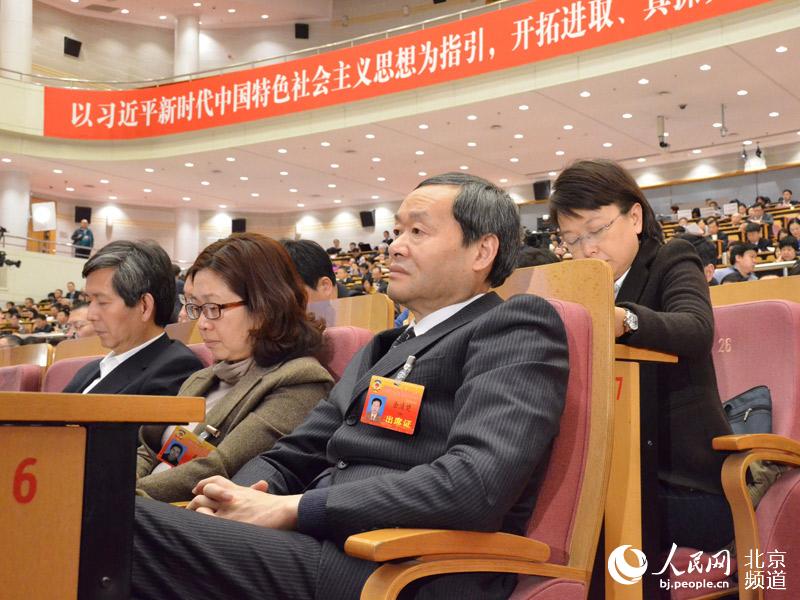 Chinese性旺盛的老妇