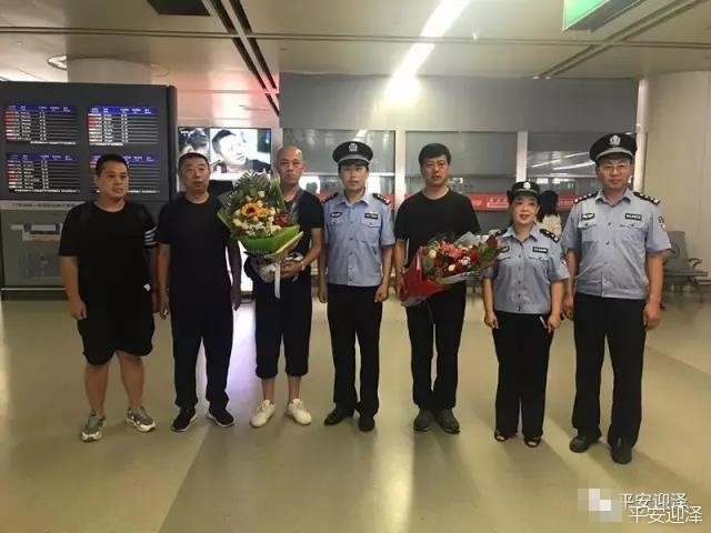 欧美黑人巨大性生话