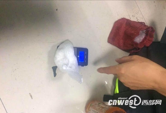 妓女的一夜性黄色片