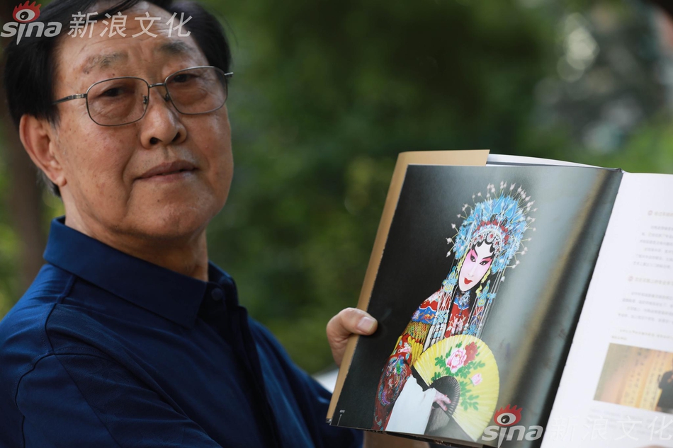 沒穿內褲的人妻