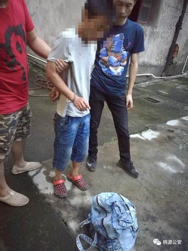 伊人无码偷拍视频