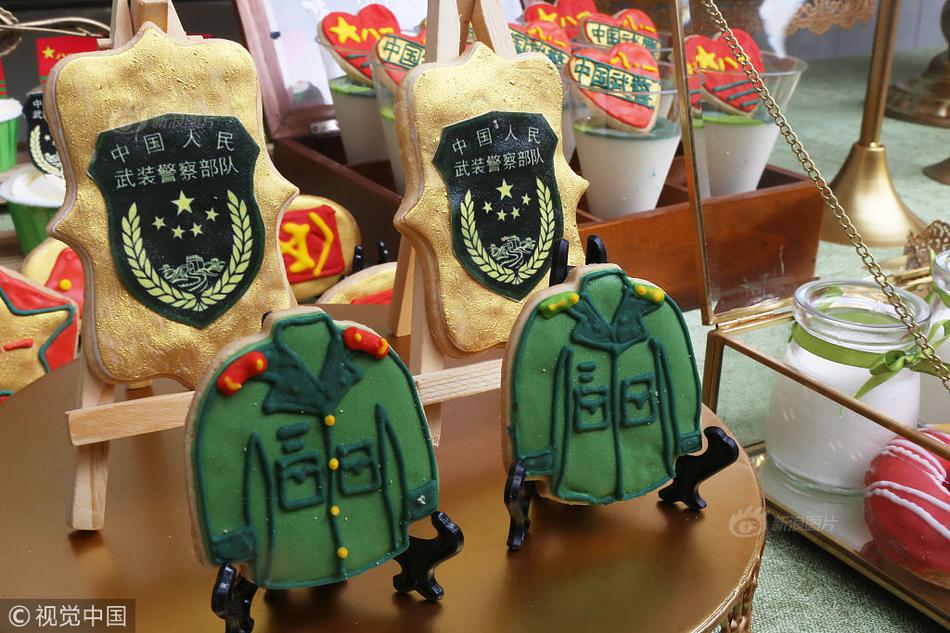 老师脱 让学生摸 小说