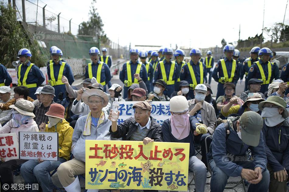 4个月武汉供卵中心地址伸舌头怎么回事