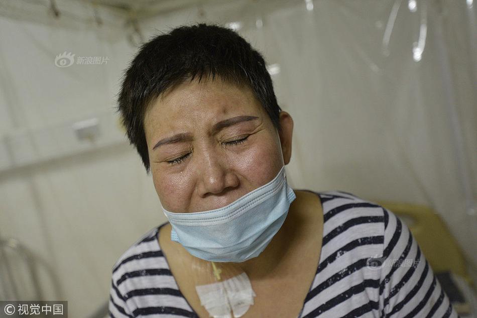 国产偷窥盗拍丰满老女人
