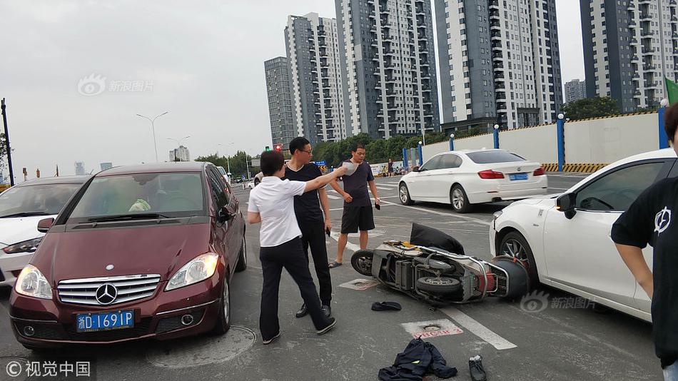 国产精品扒开腿做爽爽爽视频