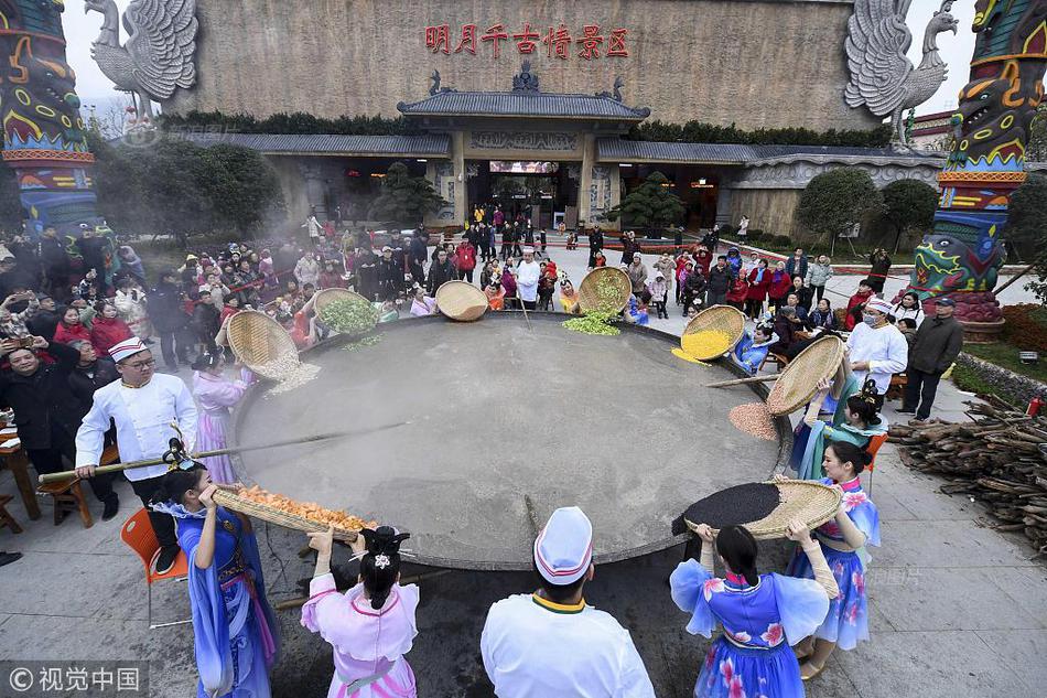 台湾夫妇为孩子打造106平自然之家 可随心涂鸦玩耍