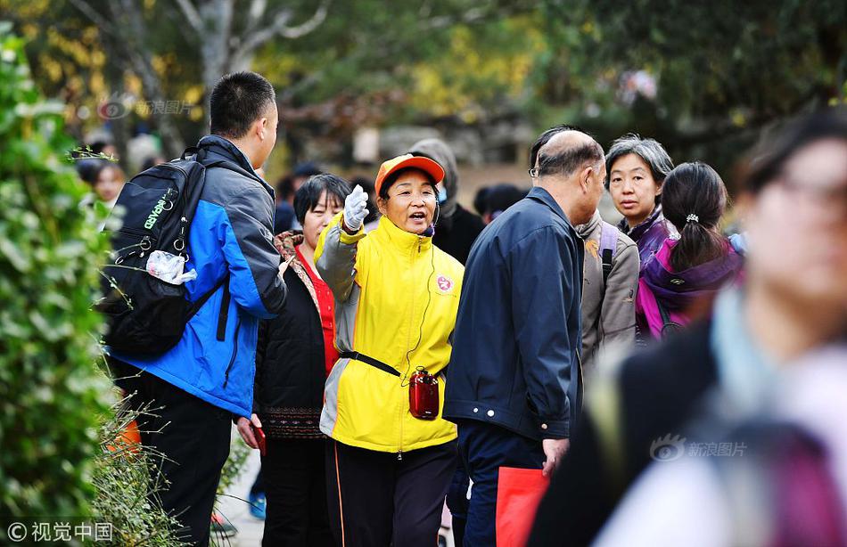 91丨国产丨白浆秘 洗澡动漫