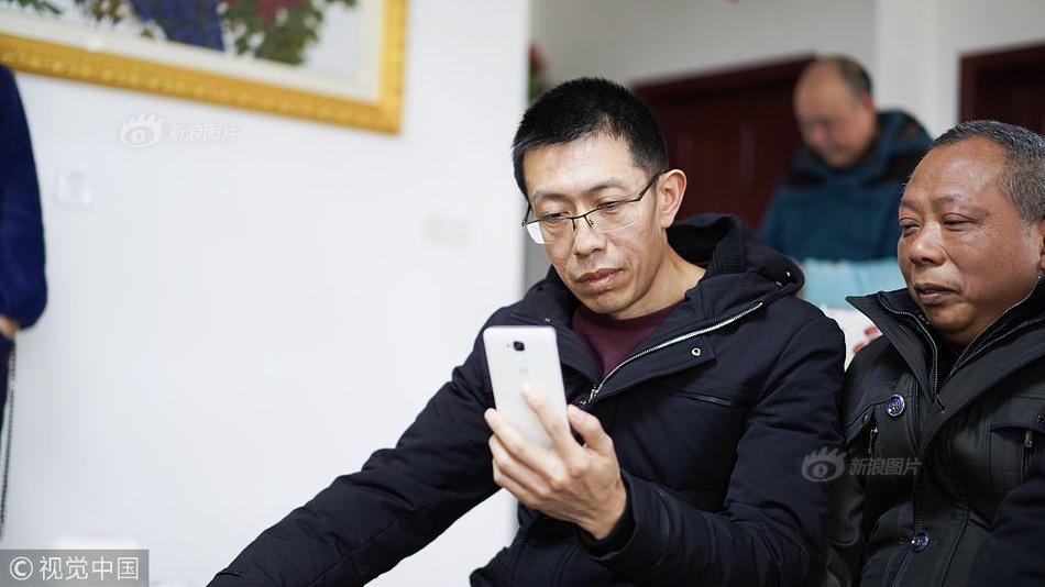 越南棚户区老年肥逼高潮黄视频