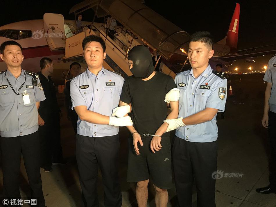 Videos国产单亲乱