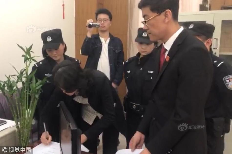 在线黄色电影免费
