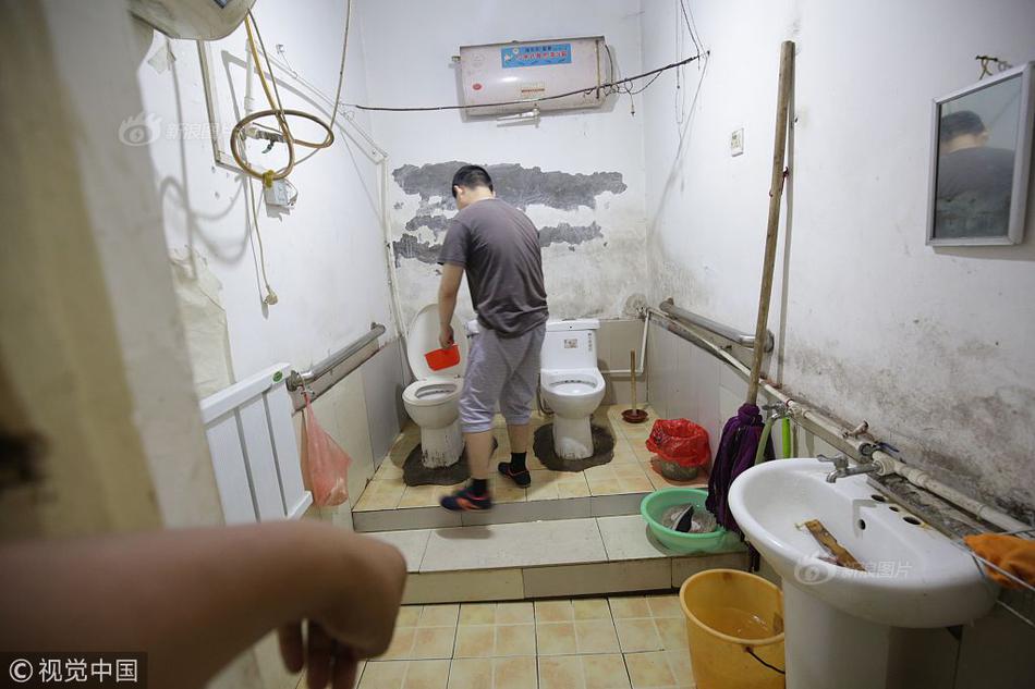 公妇乱婬ⅩXX毛片A片喜宝