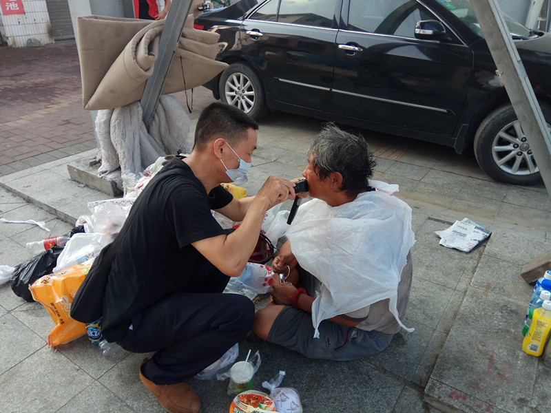 、黄色夫妻一级片