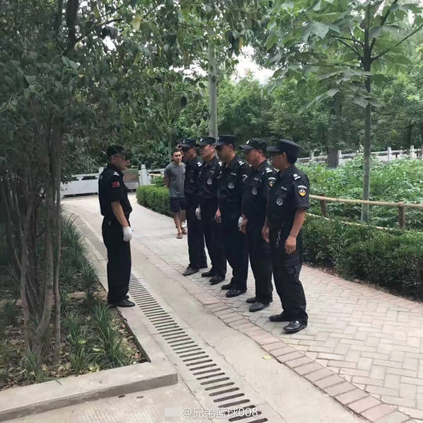 自拍视频在线一区欧美