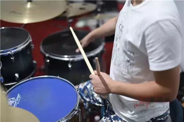 孙悟空在紫竹林入观音
