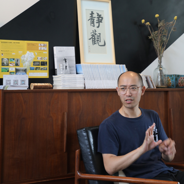 黑人av