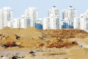 【近17年全国卖地收入超27万亿 去向鲜有公. 来